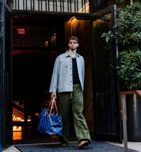 火箭没有申京连开拓者都赢不了

火箭惜败开拓者，杜兰特下场后火箭没有得分点了，火