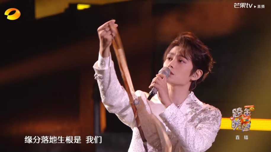 丁禹兮清冷披风晋江男主  太好了是慕声儿的发带我们有救了～他也跟我们一样，还是很