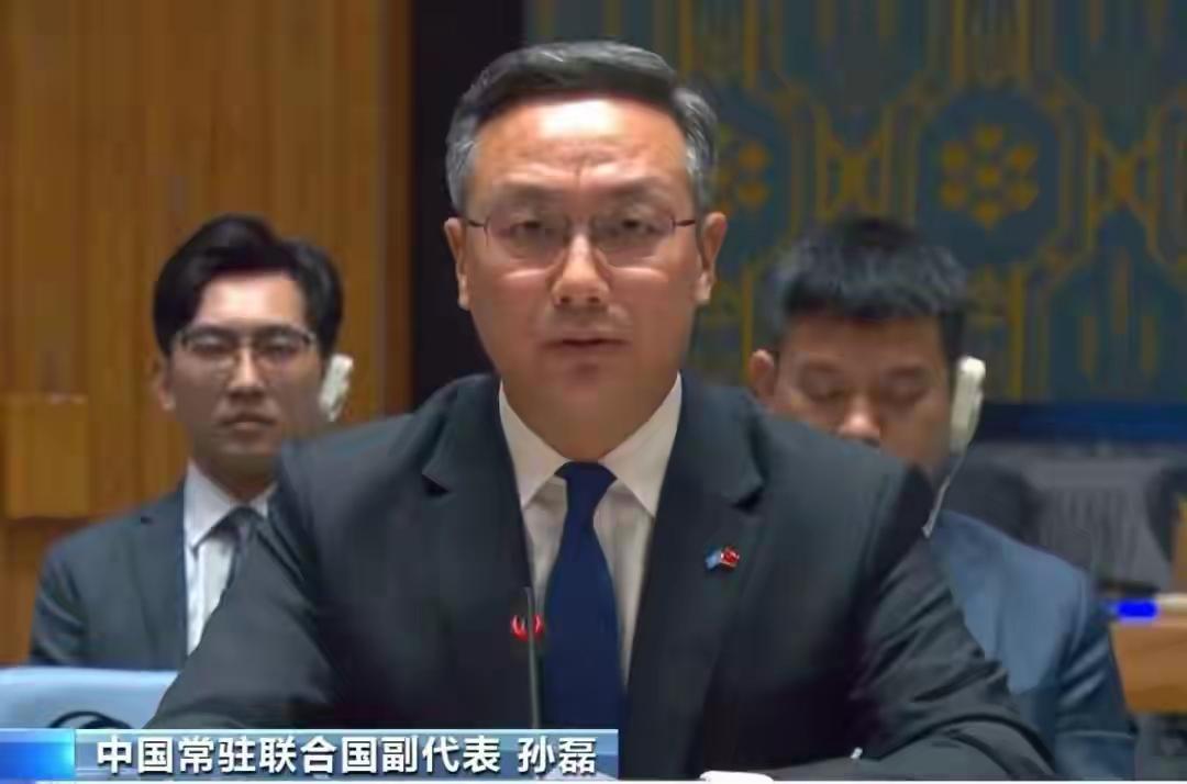 在当地时间4月27日的联合国安理会高级别辩论会上，日本代表当着全世界的面妄议东海