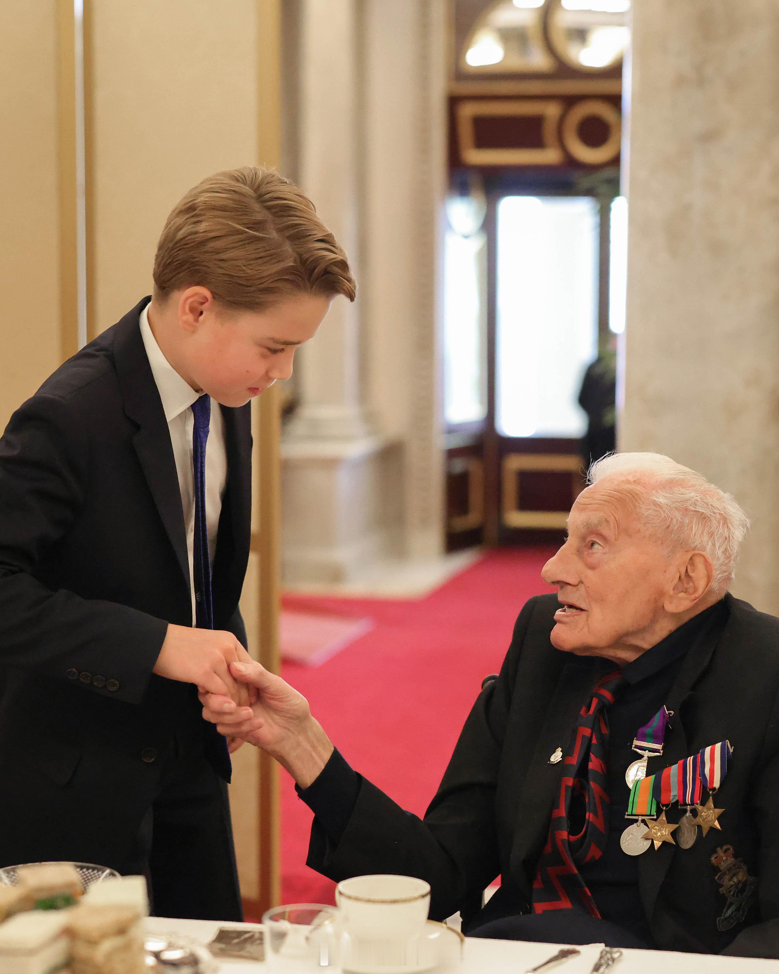 乔治王子  2025年，1️⃣2️⃣岁威尔士乔治王子有3️⃣次活动是有生以来【首