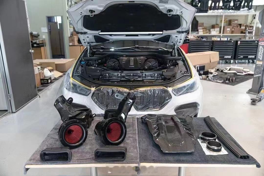 ☑️F95 F96 BMW X5M X6M🇬🇧Eventuri碳纤维进气套件