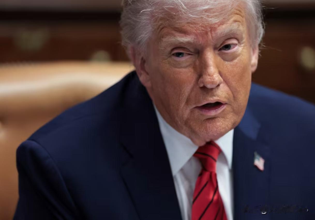 爱泼斯坦新照曝光！特朗普我超大安全套碗引热议
 
12月12日，美国众议院民主党