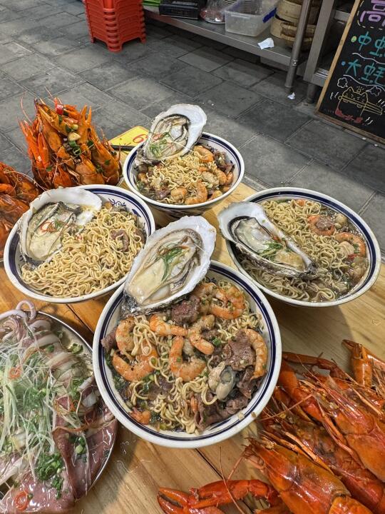 北海没什么人推但是真正好吃的海鲜烩面！！！