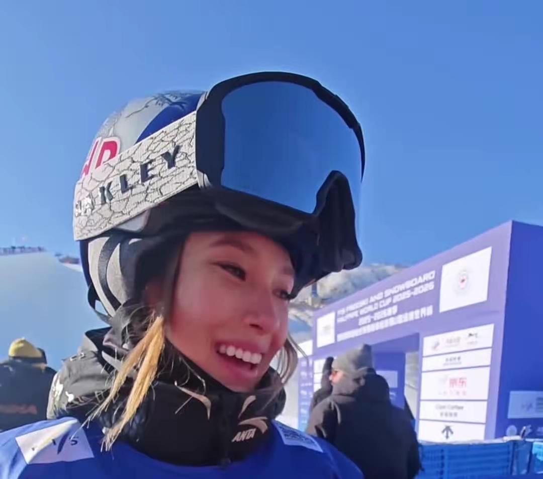 太赞了！谷爱凌捐出米兰冬奥全部奖金，自添4万凑800万助力青少年冰雪公益!
 拿