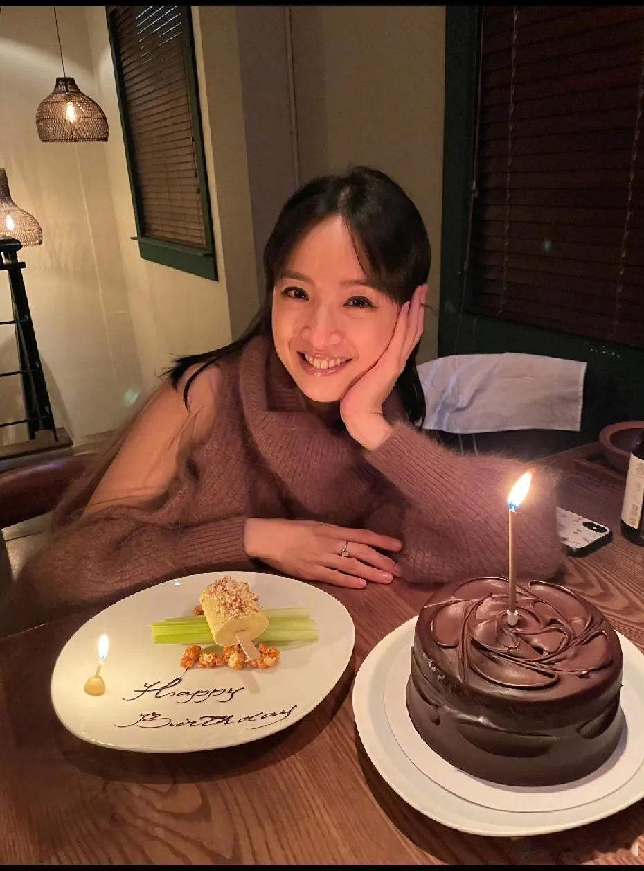 林依晨二胎得子！21年一胎得女，大女儿今年4岁。她一定是觉得世界很好，才又带来一