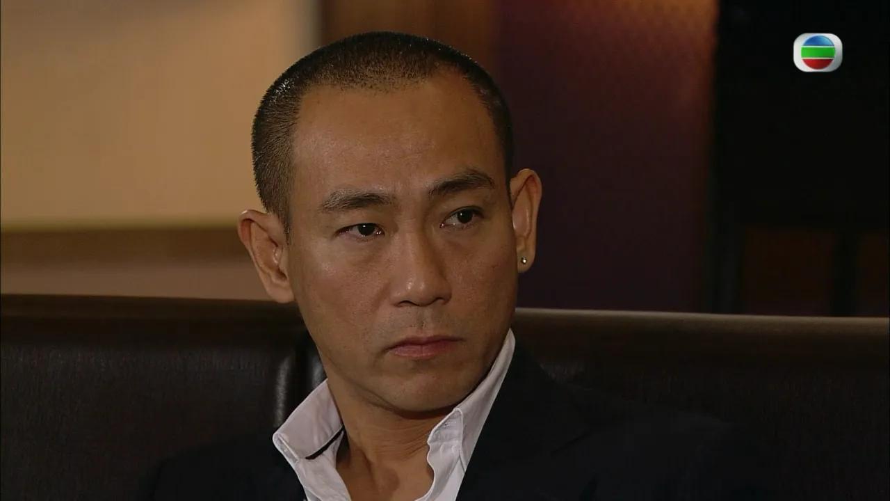 林保怡在《刑侦12》里分裂人格的角色，没有得到一个奖项，同时入围的张振朗也颗粒无