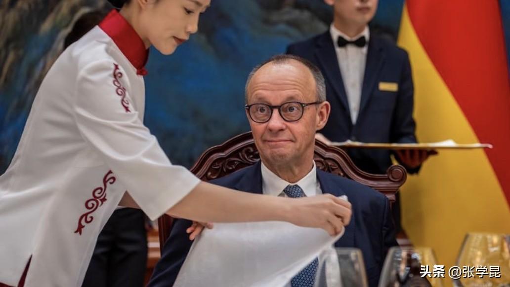 德国之声今天报道：“德国总理默茨在访问北京期间，不忘借助中国传统文化中的生肖及其