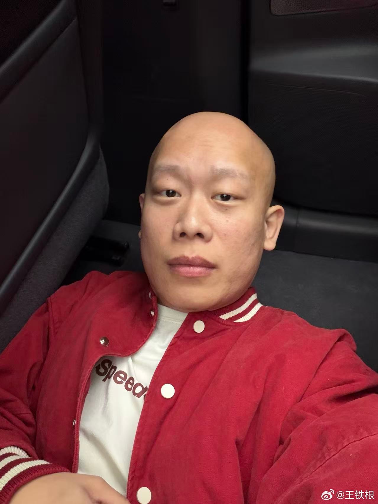 品鉴NX8，他们说能不能用几张照片直观展示这个车的空间水平？我就尝试一下！NX8