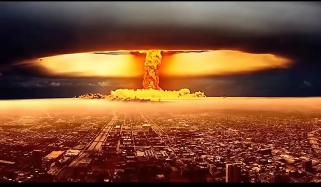 警钟已敲响，核战倒计时只差一线。

这是一个你我无法忽视的危机——不是电影剧情，