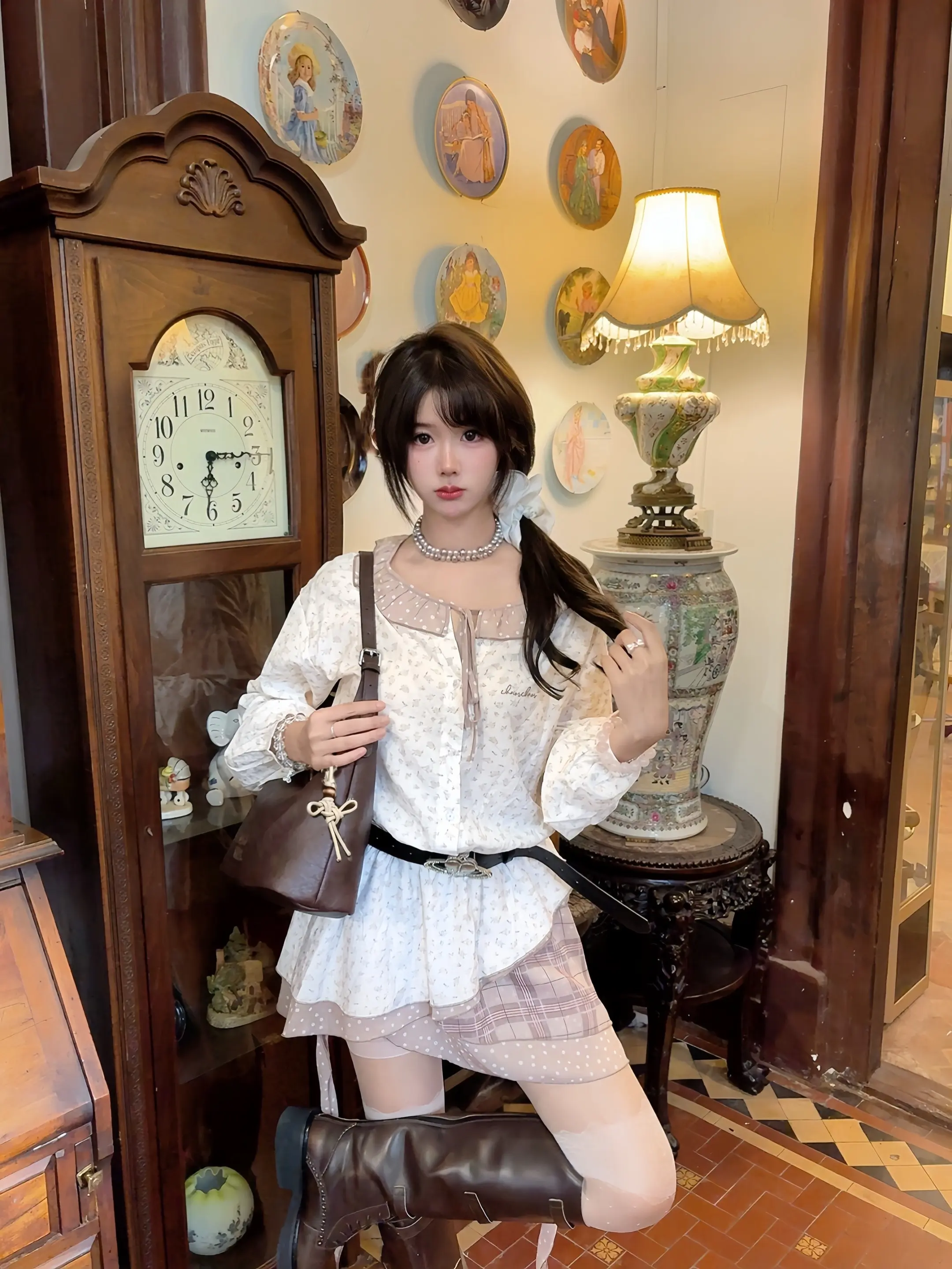在朋友的镜头里当台剧甜妹⋆ᖭི༏ᖫྀ⋆。