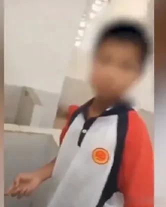 大家看清楚了，福建中学发生这起男同学被逼迫吃粪便恶劣事件是发生在学校里，而不是在