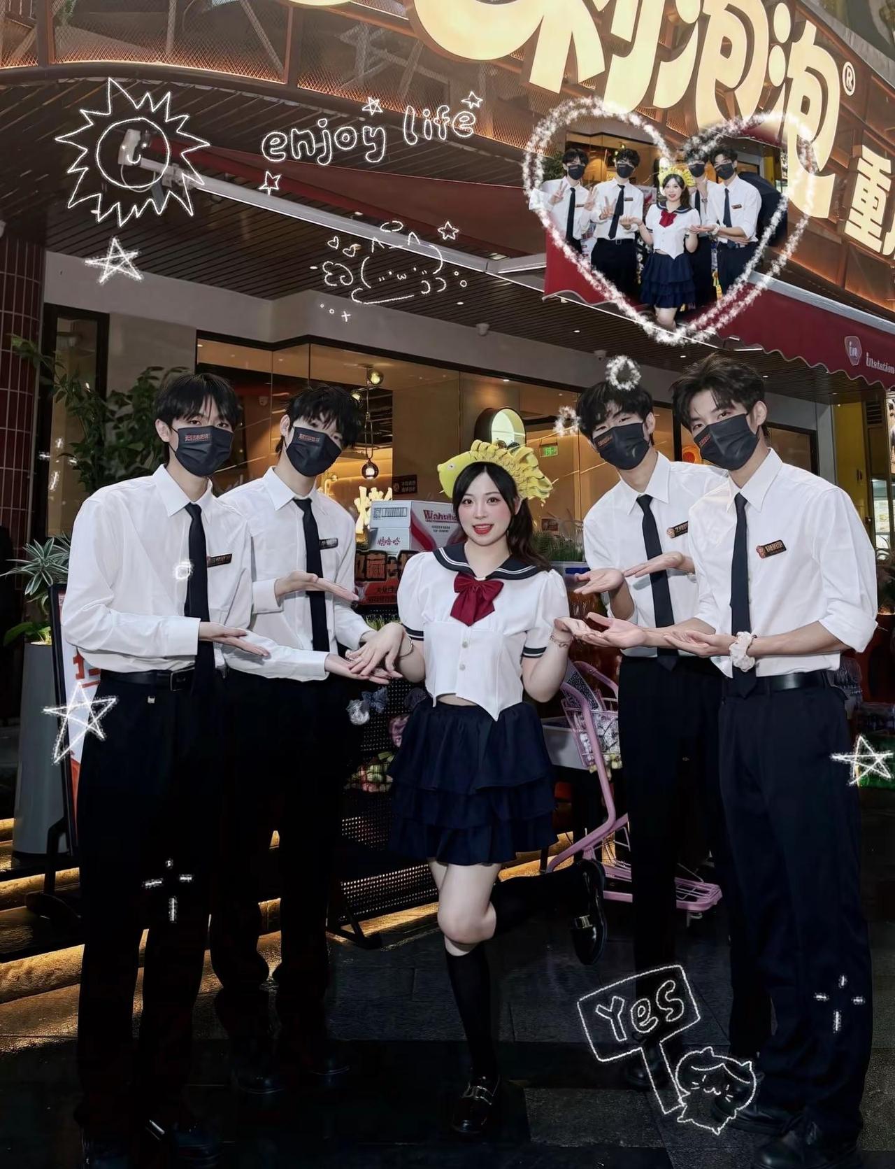 jk少女的快乐！吃个烤鱼被180男团宠成小公举🥰