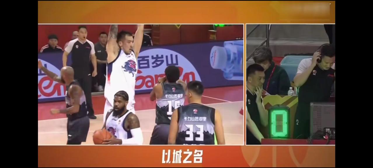 陶汉林最大的弱点就是好犯规。不但防守犯规，进攻也犯规。昨天晚上在客场挑战吉林的比