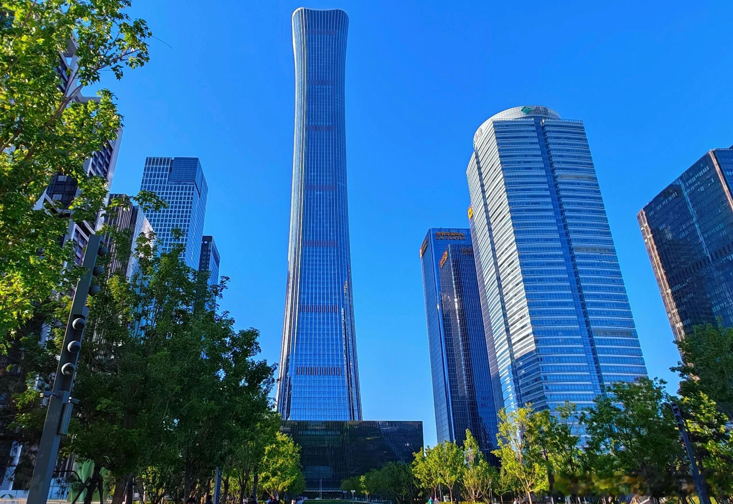 【股权军师·搞懂股权投资全流程】作为深耕一线的老兵，今天把这套“募投管退”的标准