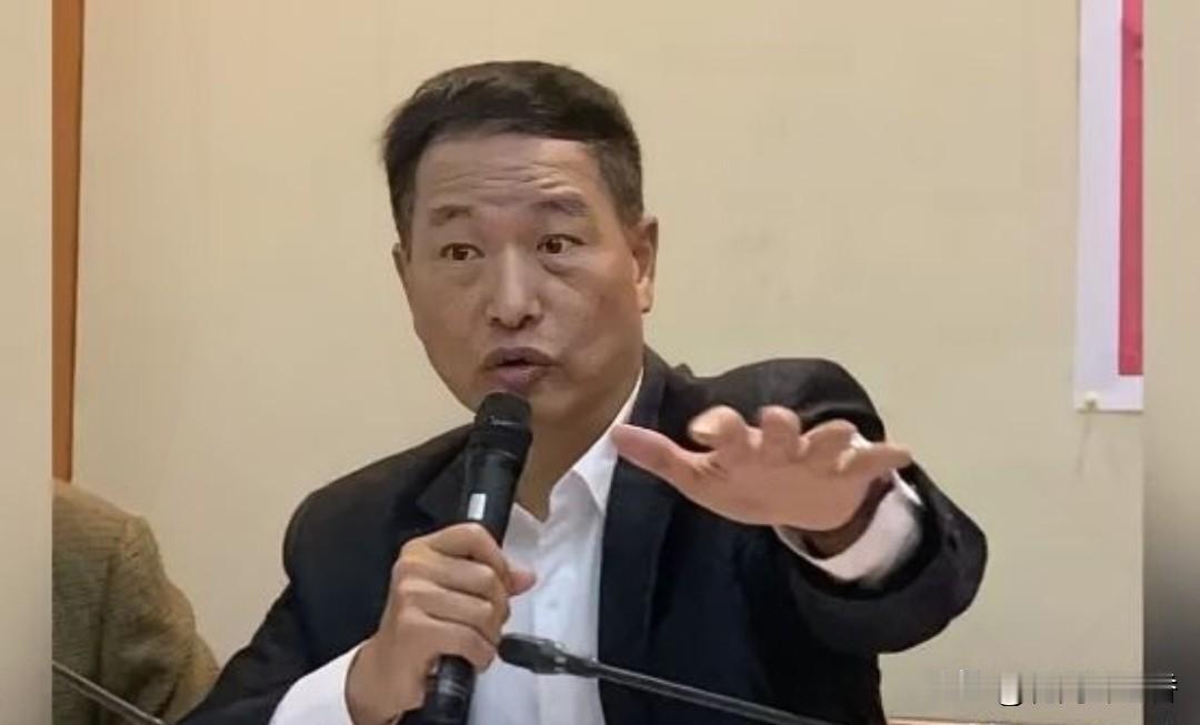 重磅！
巴方大手笔采购
中式装备，南亚格局彻底改写…
 
5月11日，台军退役中