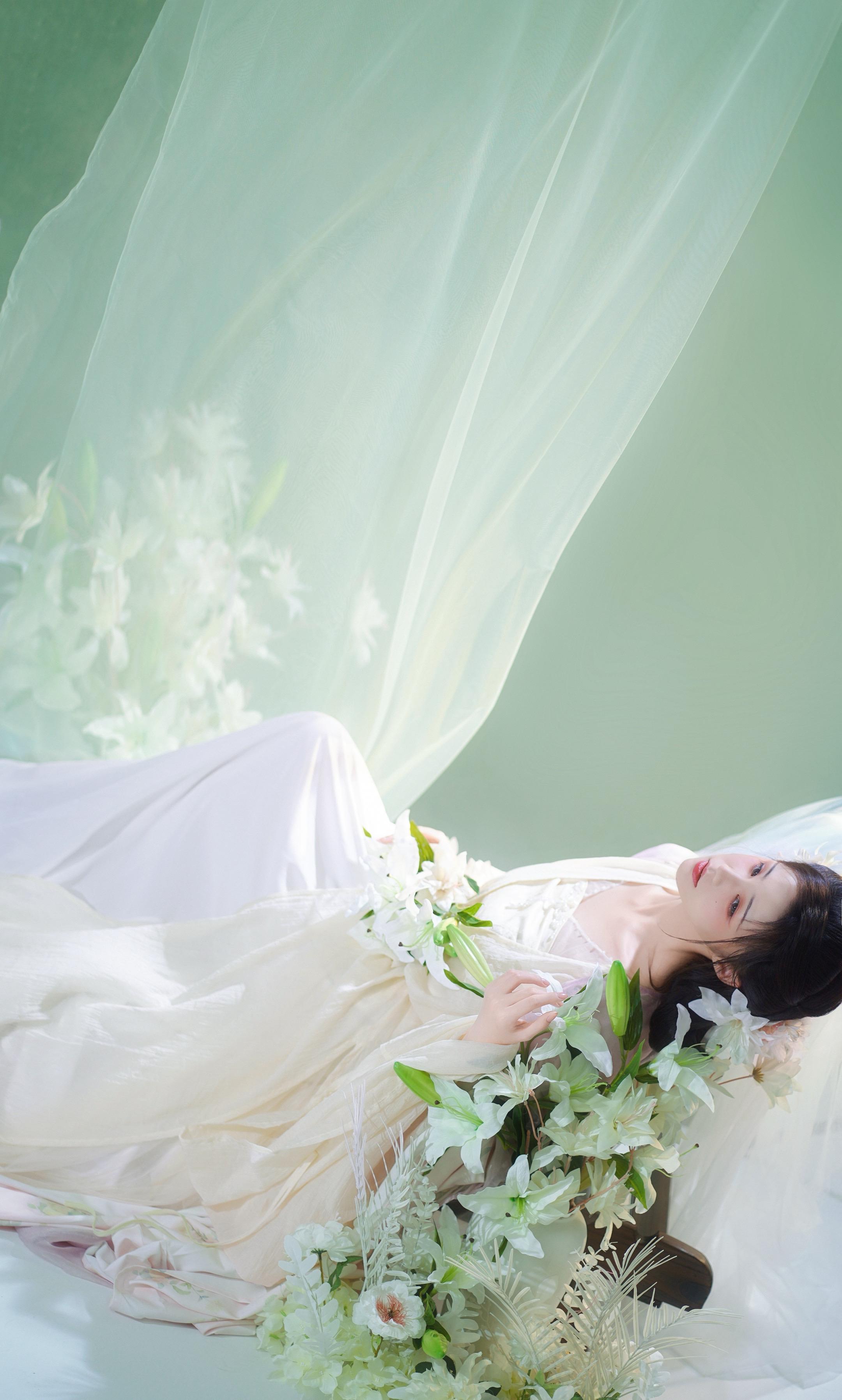 客妹夸我汉服拍的还可以……营业一下之前拍的白月光