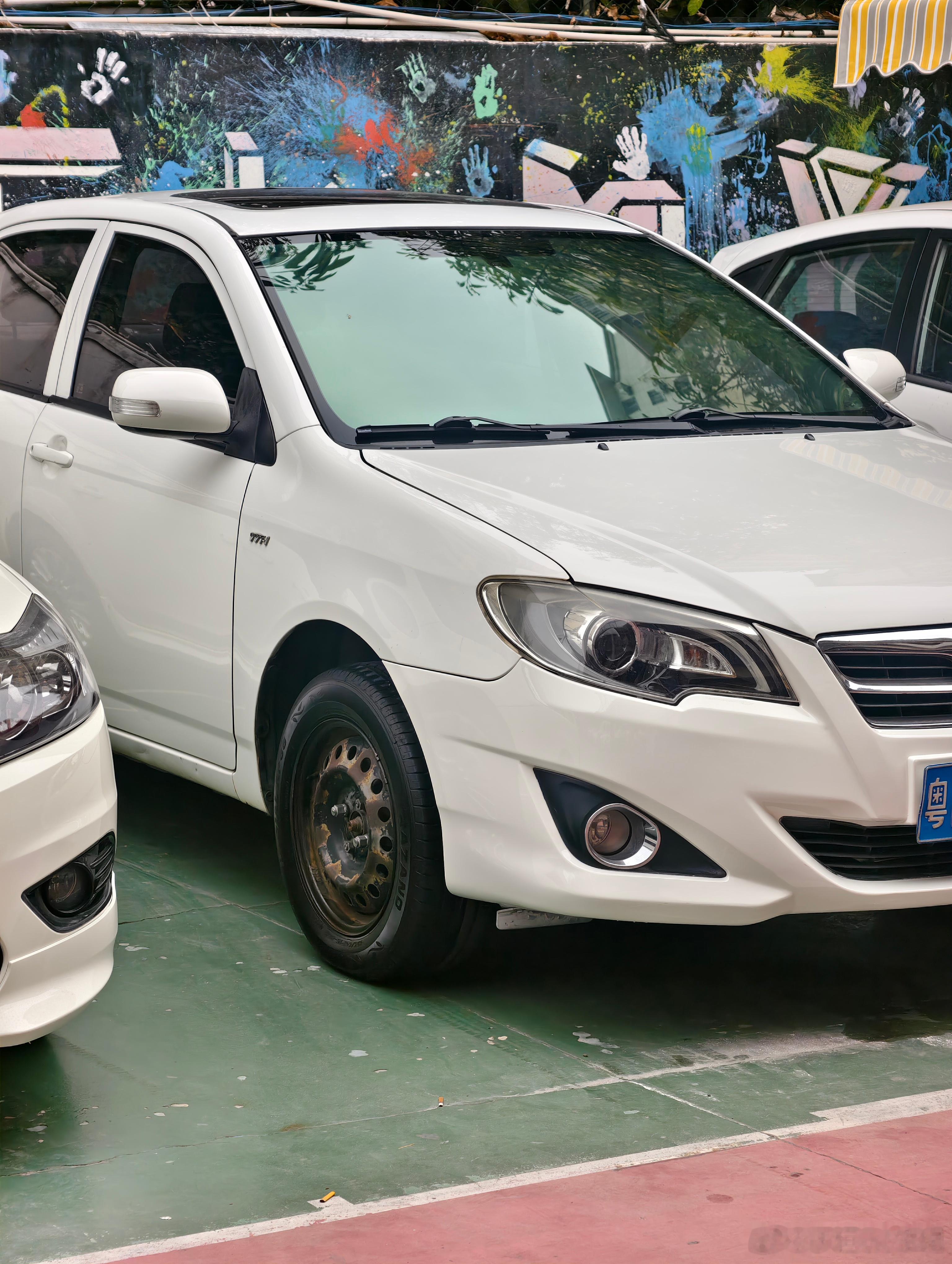 没轮毂盖看着好奇怪 