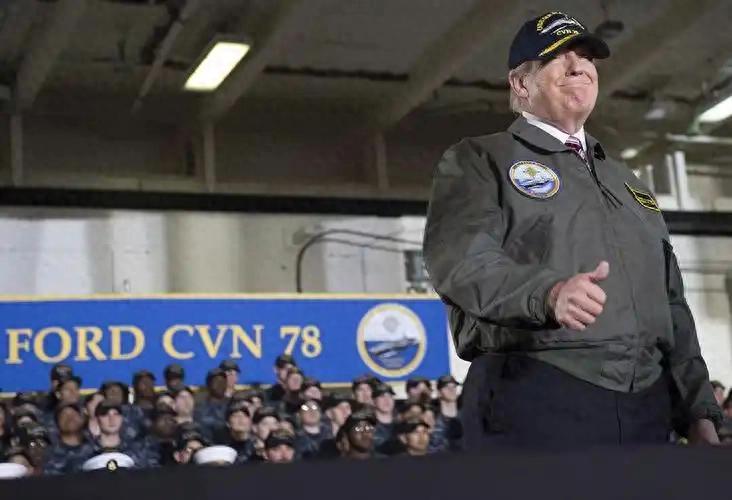 难怪美国反复强调，中美不能开战，全球收到消息，美军工产能崩了。
 
这可不是瞎传