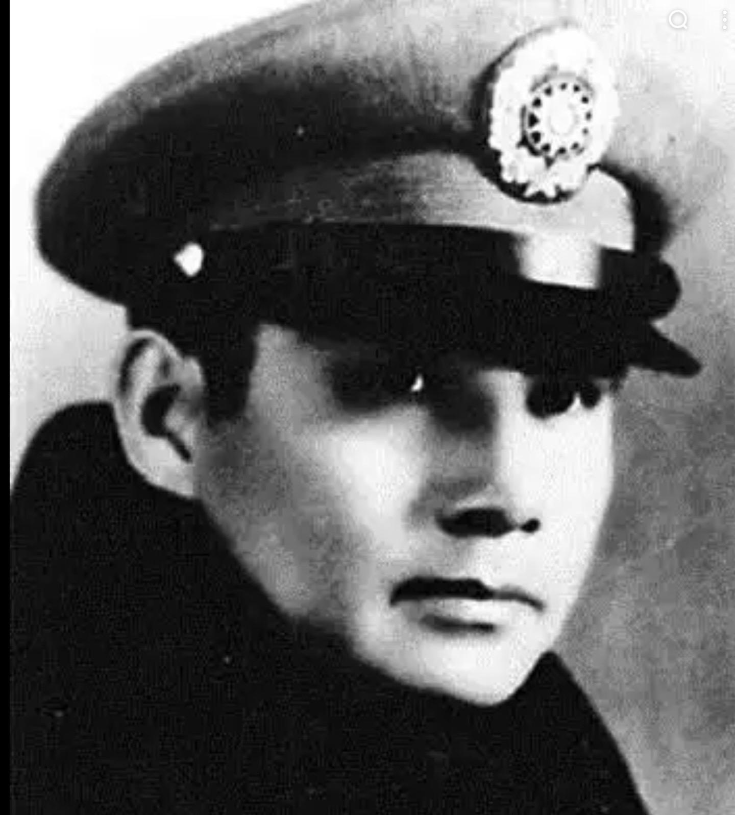 张灵甫和邱清泉之死。栗裕华野用兵之奇，楞是把张灵甫七十四师逼上石头山...