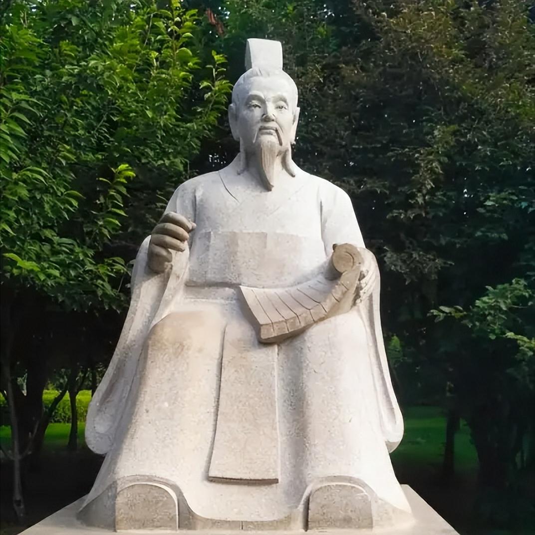 《汉书》记载了西汉赵广汉一事，可谓神奇。
某次，京兆尹赵广汉召见了湖都亭长，界上