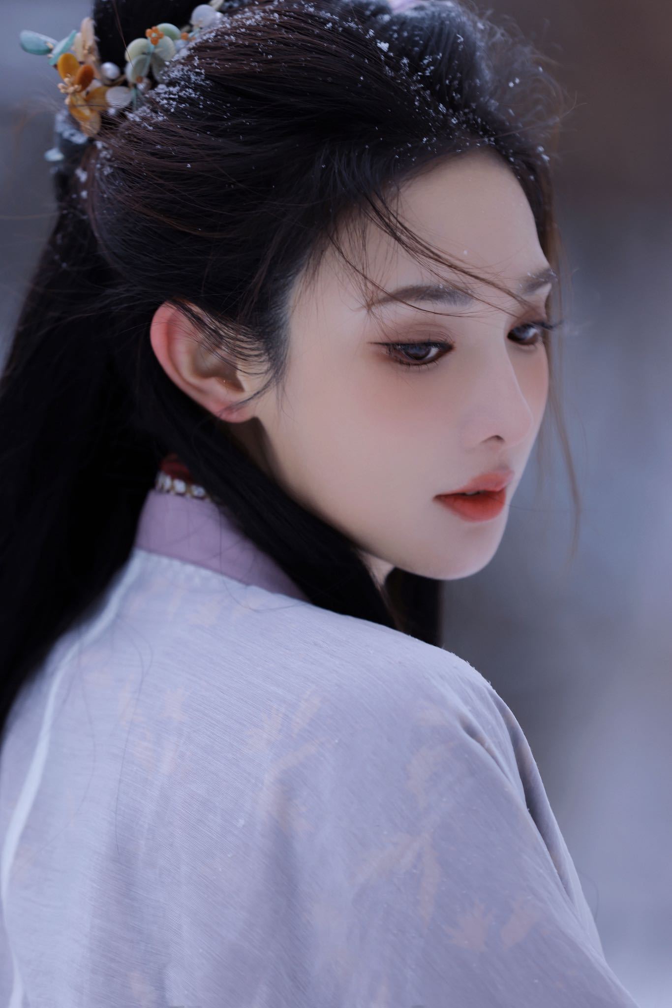 #暗河传女主# 真是彭小苒我可就不困了！古装简直是统治区啊啊啊，武侠加古装我一整