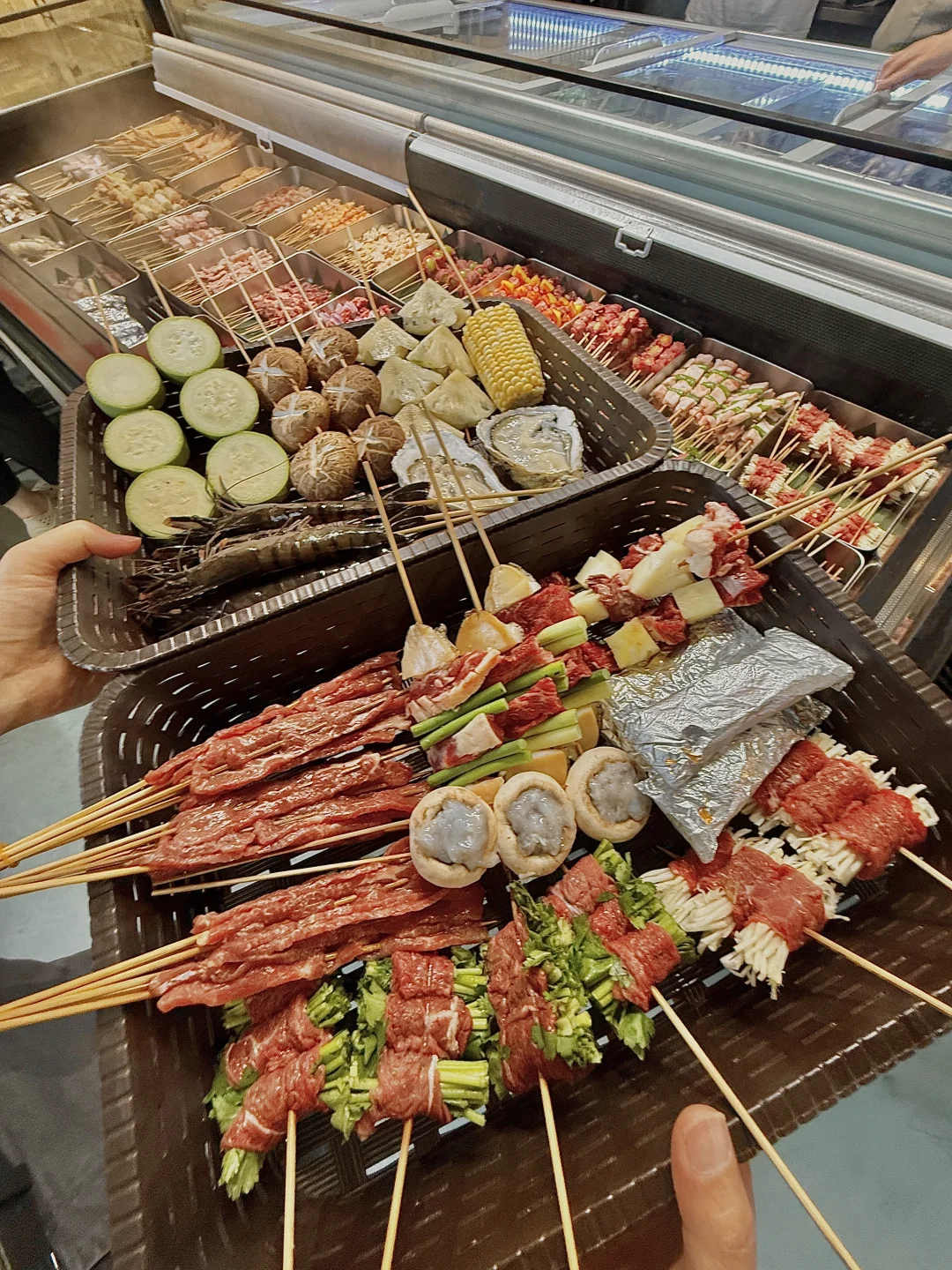 广州宵夜！荔湾呢间「果酱烧烤」真系掂过碌蔗！