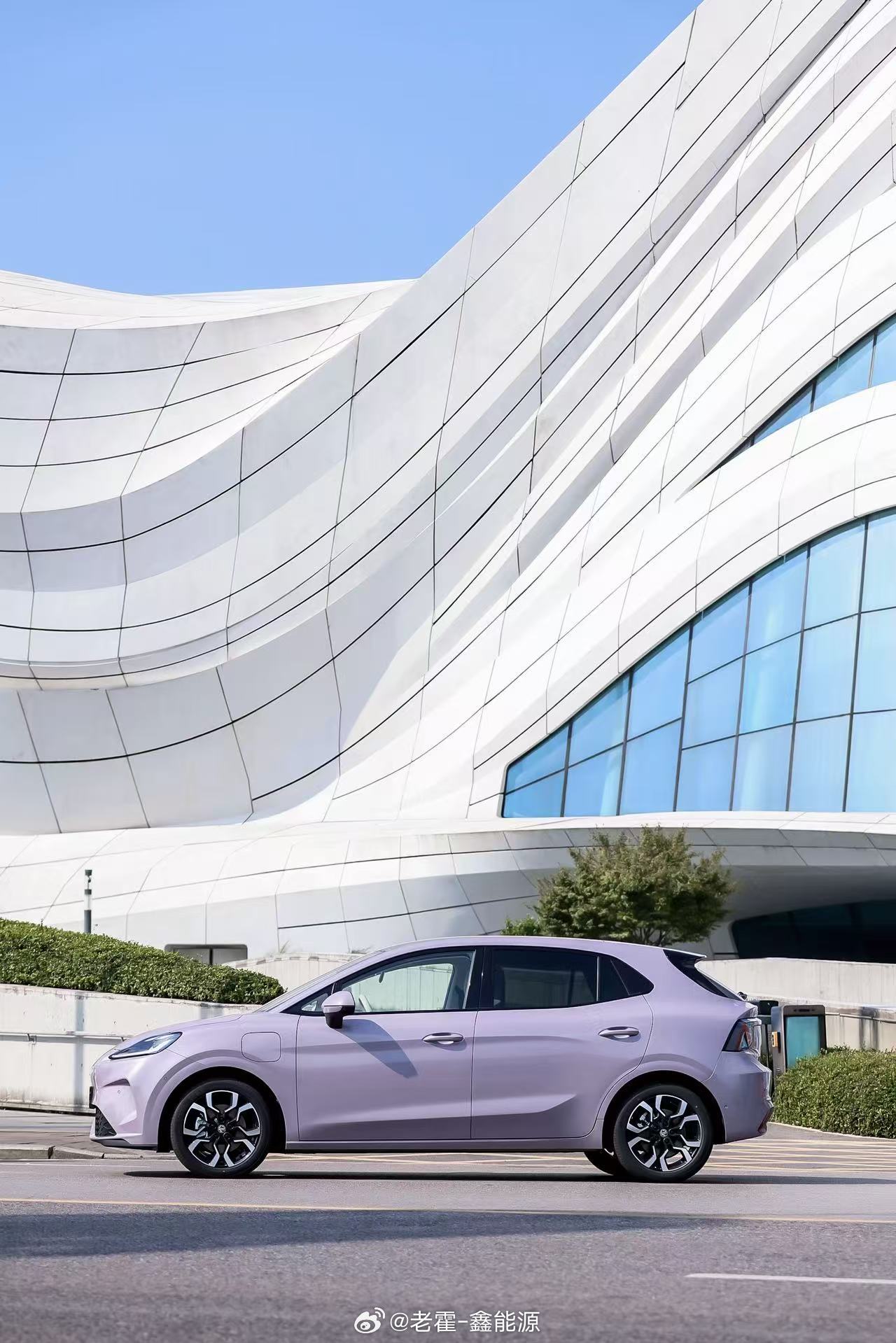 MG4真爆款就是横 现在新车出得不少，但真正能打的没几个。度过三个月保鲜期还能稳