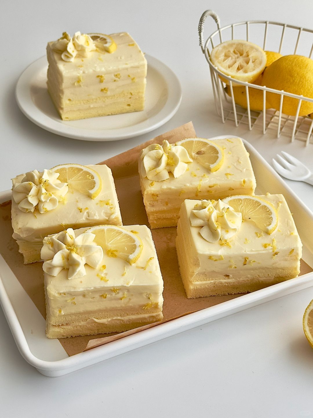 清新酸甜🍋柠檬乳酪蛋糕｜春游小甜品