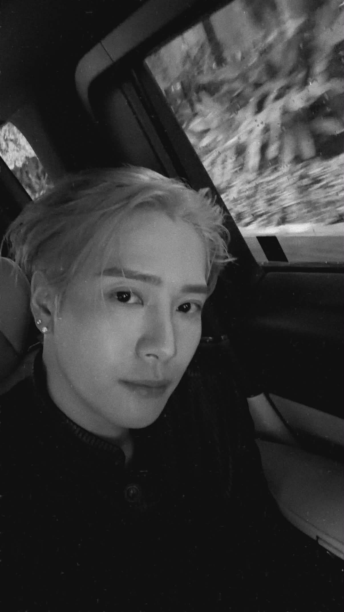 小宝三亚阿玛尼下班🥹🖤🍃