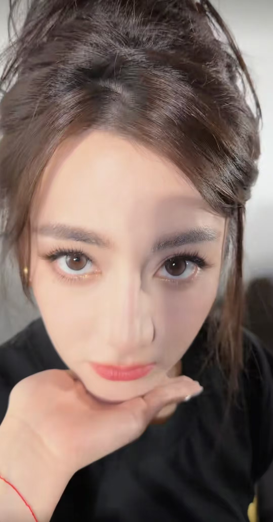 迪丽热巴拍功夫女足同一时期长这样看得我心软软🫶🏻🥺 我姐姐好美好可爱 