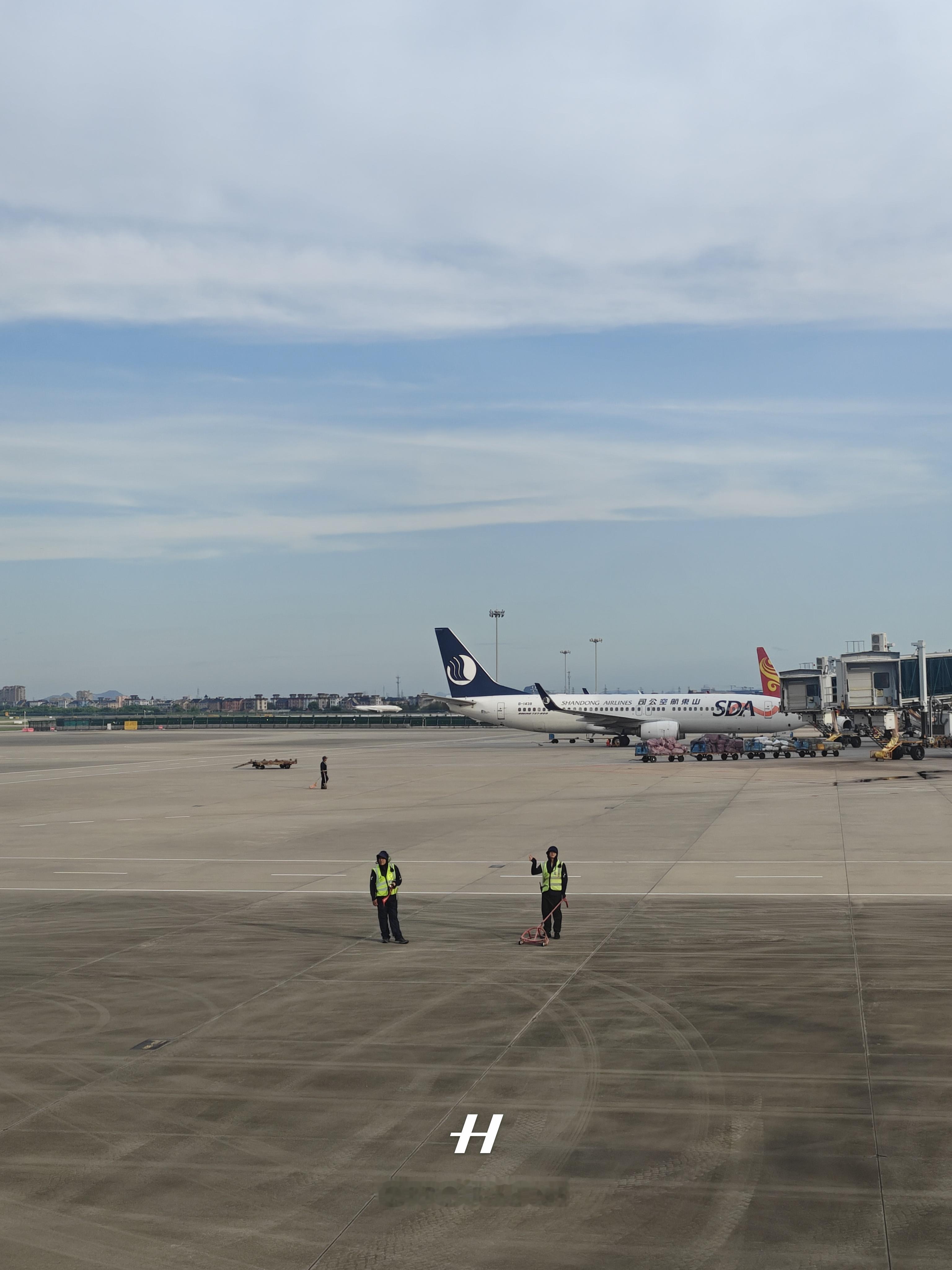 走了再不送了下次再见✈️  ​​​