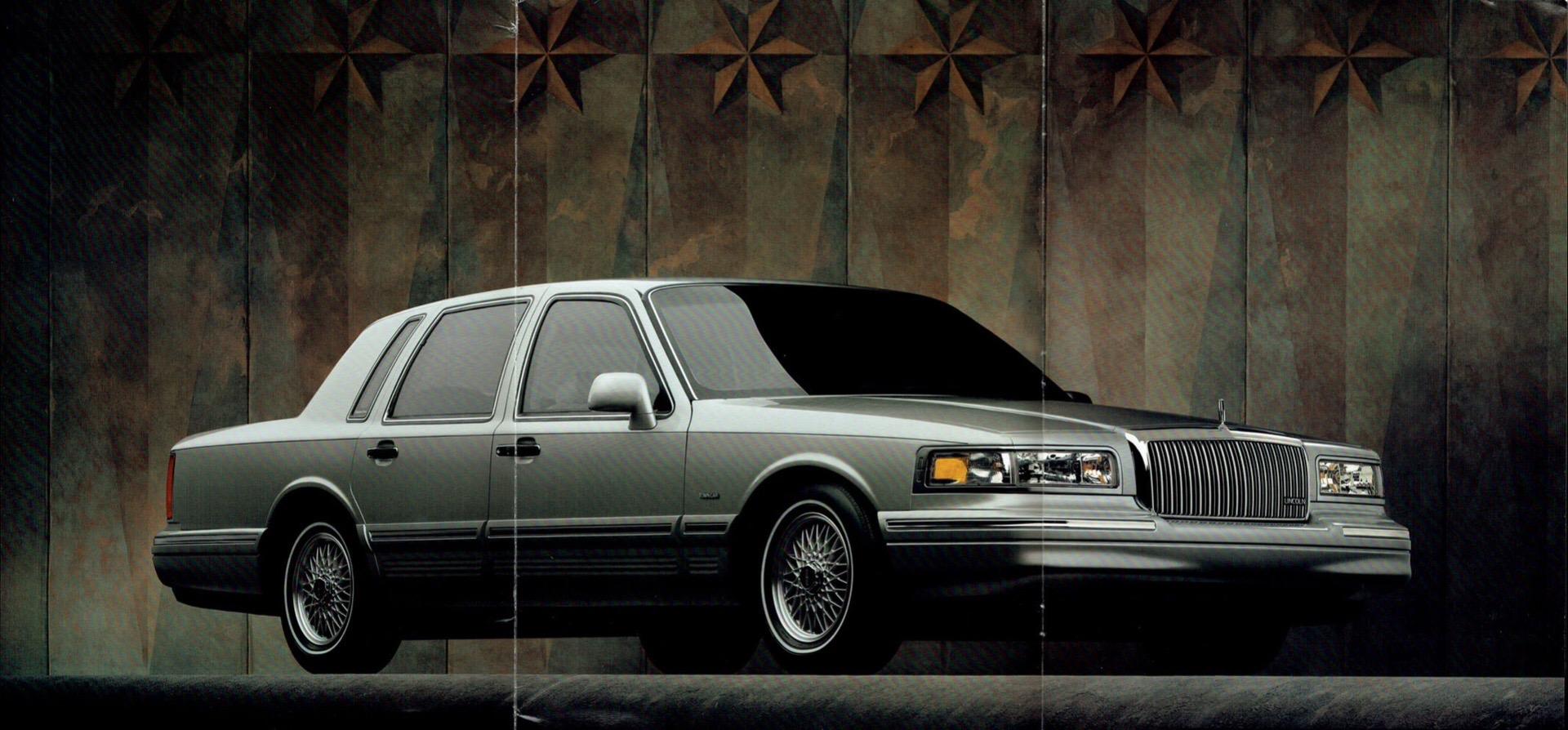 大林肯轿车。1995 Lincoln Town Car