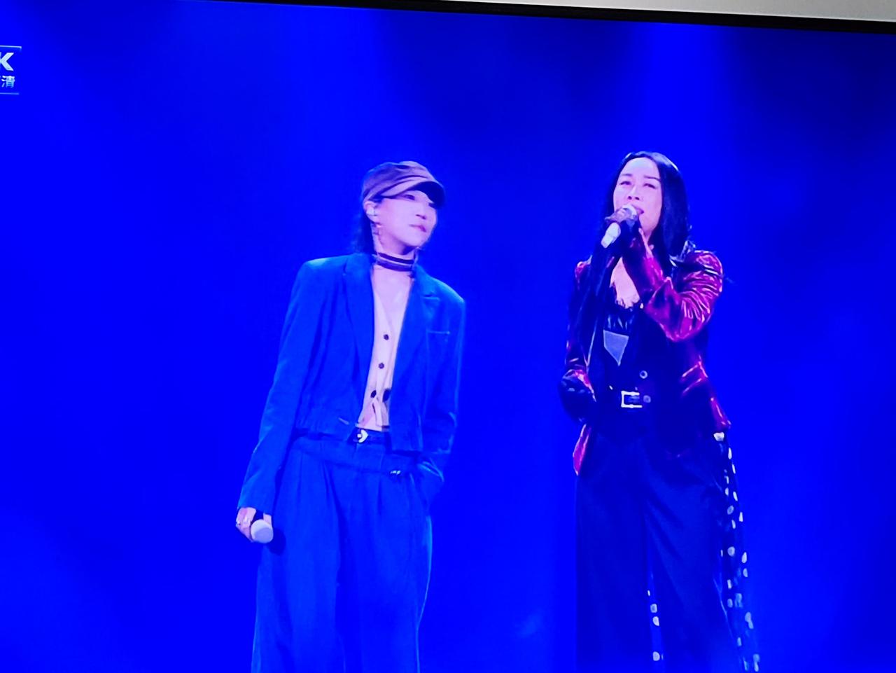 不愧是“天后”与“窦仙”之女，窦靖童的歌声着实悦耳动听，既有王菲的韵味，又有窦唯