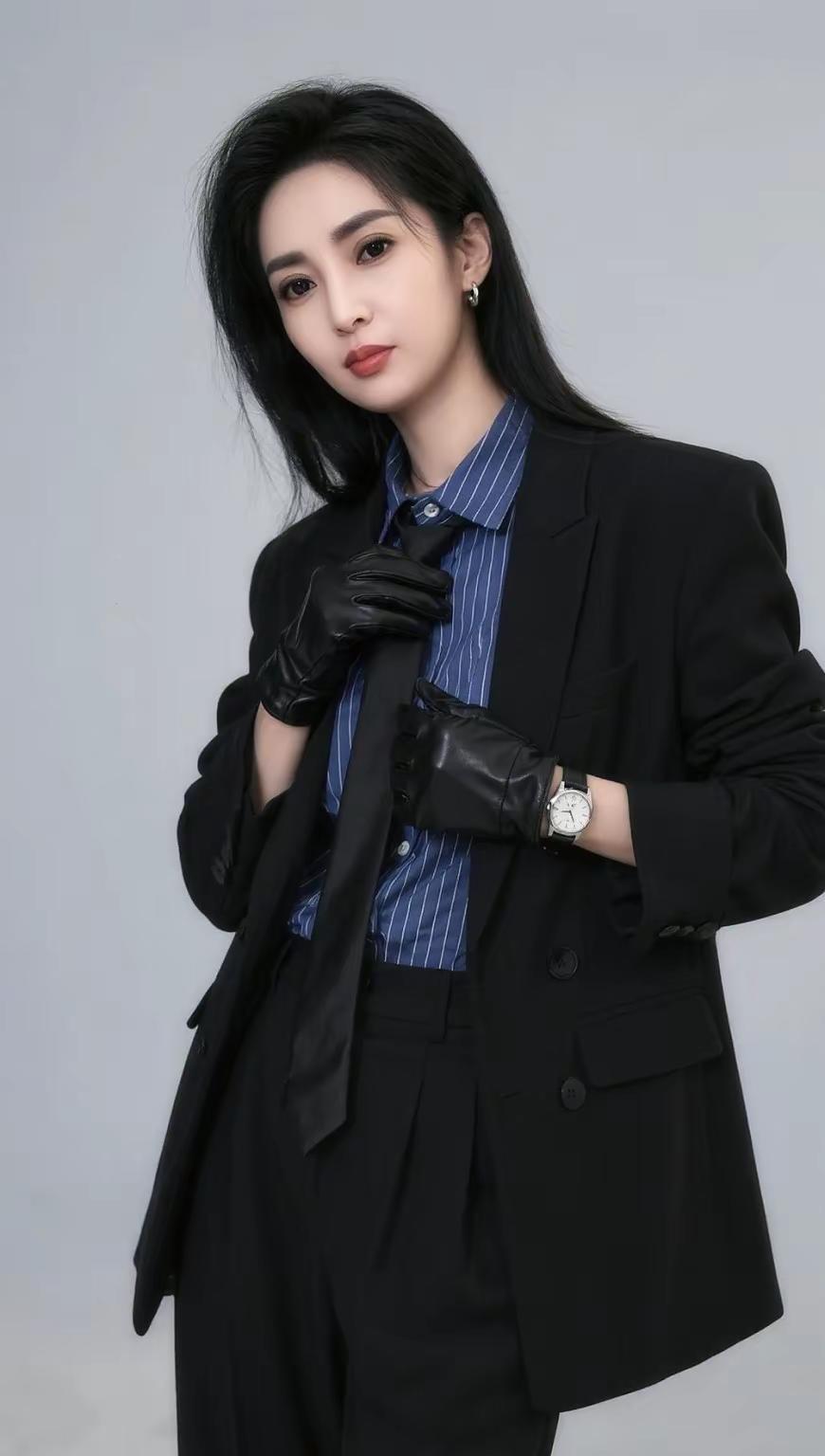 西装 每日分享 热搜