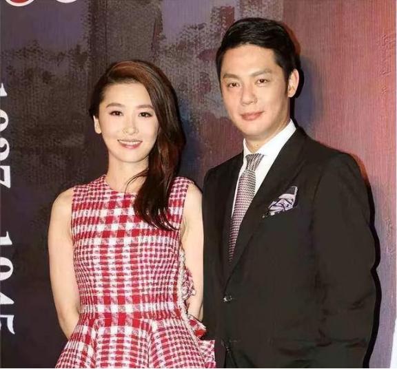 “我可以净身出户，但我说的要求你必须做到！”2017年，傅程鹏向结婚21年的发妻