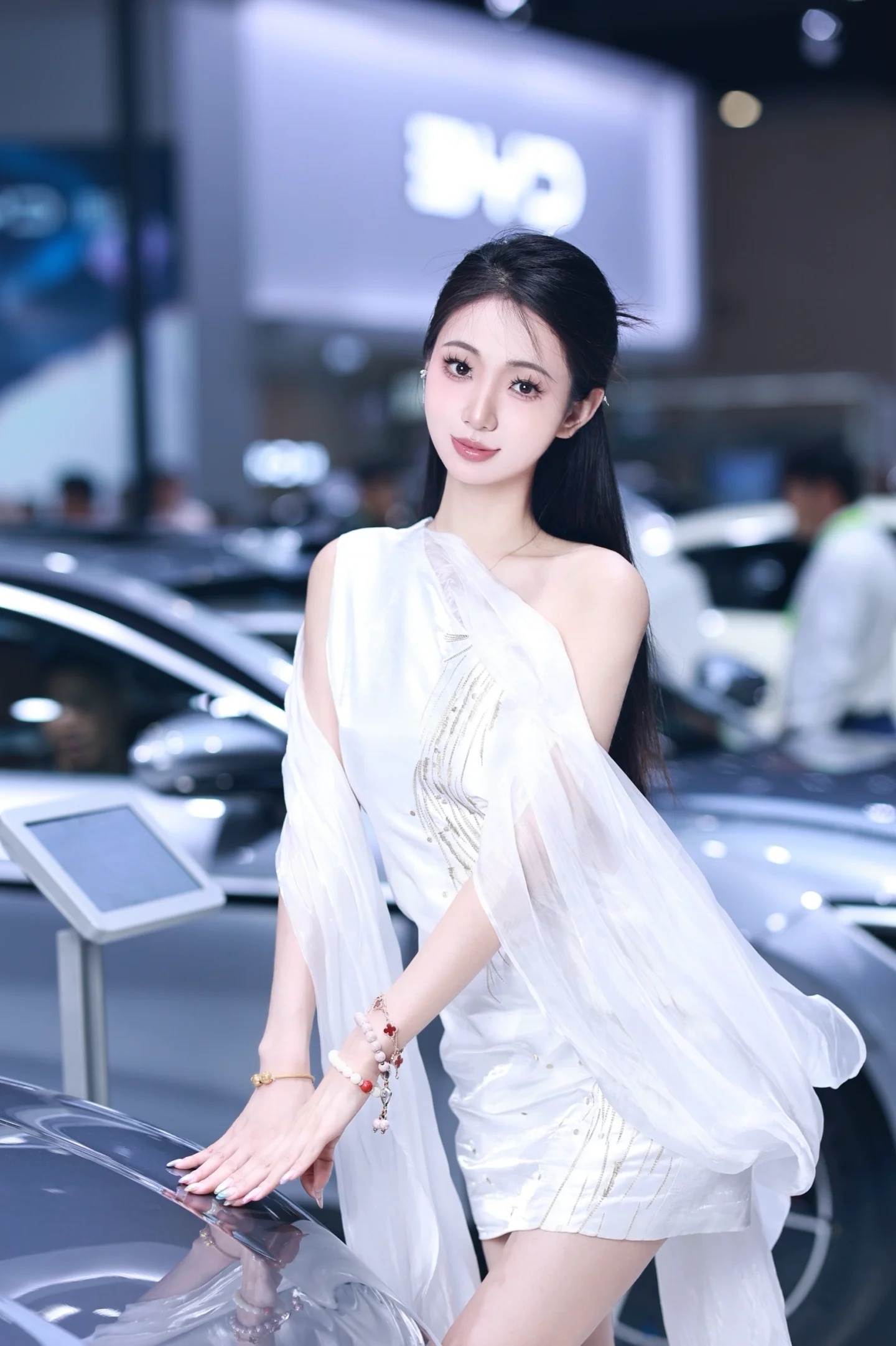 2025东莞国际车展比亚迪车模kiki ​​​