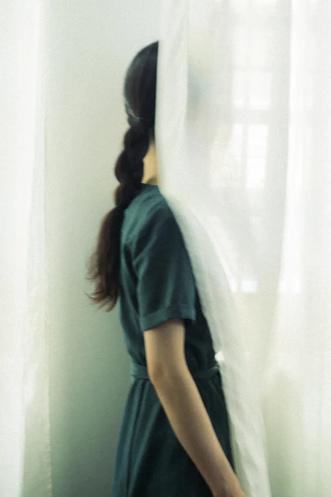 一个人走不开，不过因为他不想走开；一个人失约，乃因他不想赴约，一切借口均属废话，