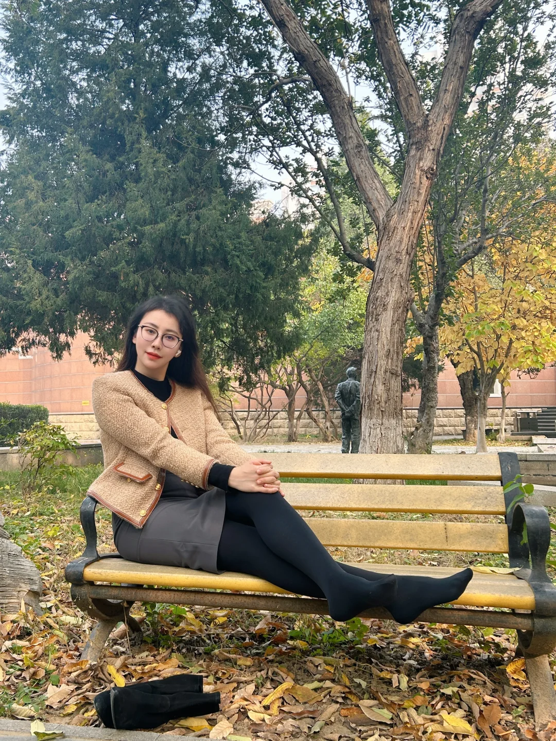 深秋有的不仅仅是黄叶🍂还有厚黑美学💃