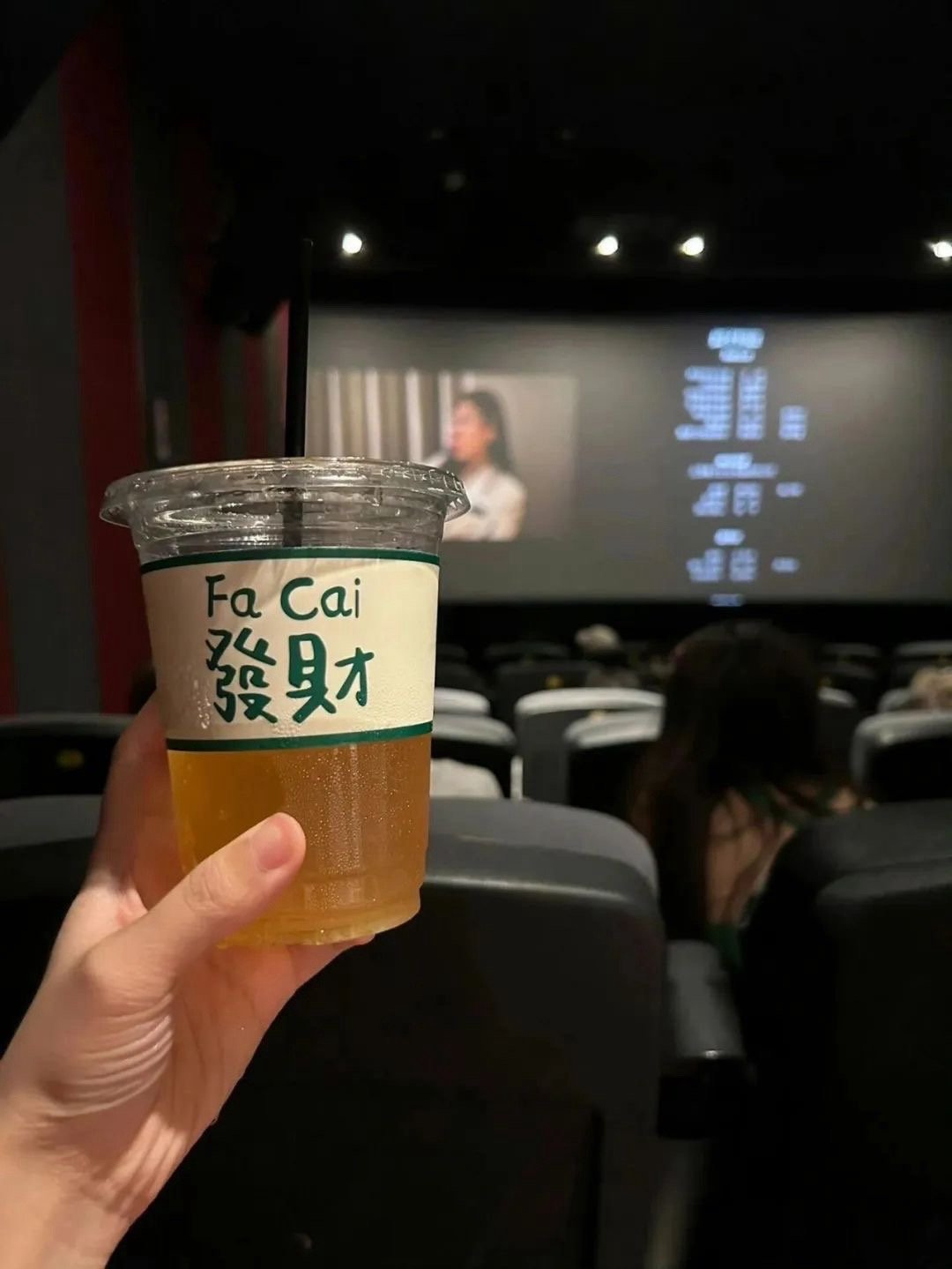 🤎𝖇𝖊 𝖍𝖆𝖕𝖕𝖞 ꕀ·像我这么冲动的人，就应该被好好打一笔钱冷