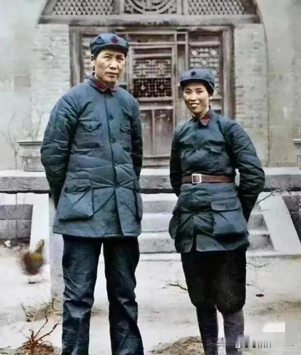 敬爱的毛主席和夫人贺子珍#一代伟人#致敬#老照片