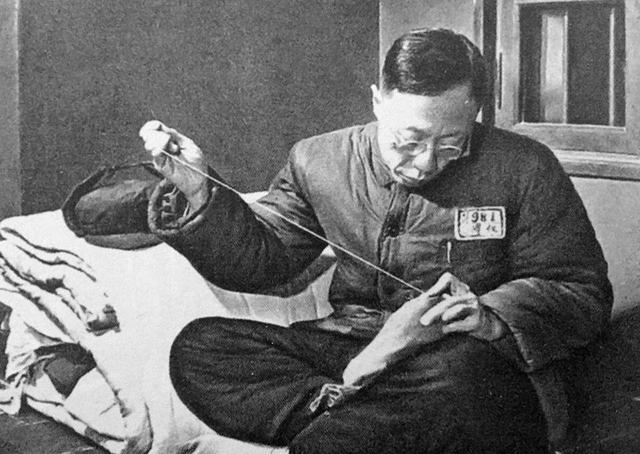 毛主席说过，溥仪不能杀，而且搞特赦第一个就应该是把溥仪放出来，溥仪好歹也当过三年