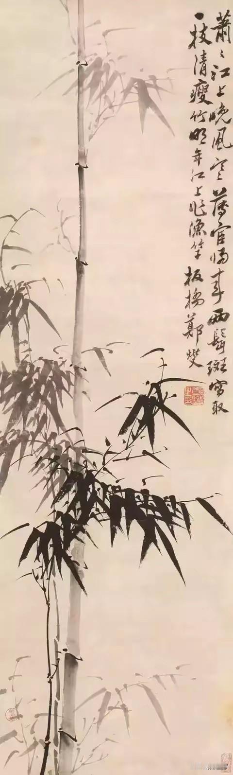 郑板桥笔下的墨竹，构图上独具匠心。常以简洁的几笔勾勒出竹子的形态，疏密有致，就像