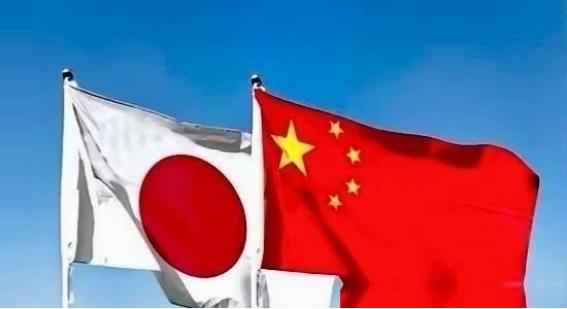 [微风]日本的一个曾在美深造过的军事专家说：一旦中日开战，日本要对中国“三路打击