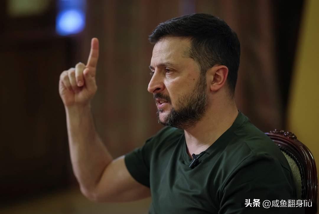 五天之前泽连斯基还在要求议会制定三年作战计划，3月30日，泽连斯基就改口愿意在复