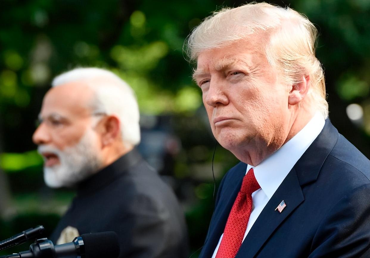 美国副国务卿兰道在印度新德里的瑞辛纳对话上，当着一堆人的面直接撂话：