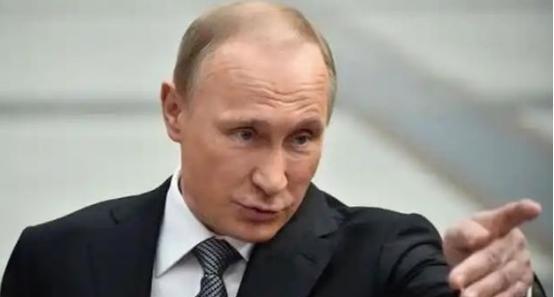 全世界都被 普京 骗了？打 乌克兰 只是幌子，真正目标其实已悄悄布局四年，很多人