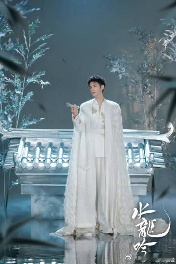 能感受到他对声音的用心，从发声技巧到情感传递都精益求精，这样的敬业态度真的值得一