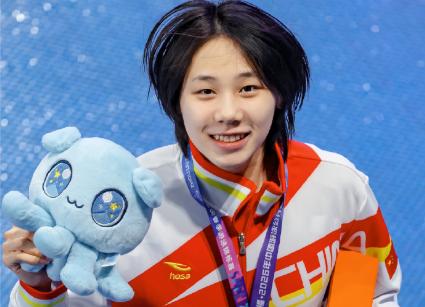 亚运会女子100米自由泳，中国队双子星顺利晋级
北京旱9月22日，亚运会女子10