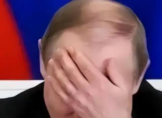 普京现在应该百感交集。他可能没料到，十年前卖给东方大国的S400防空系统，如今在