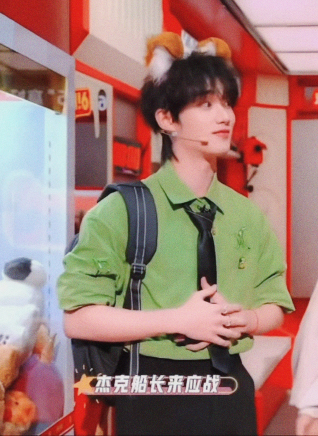 kiyo～唱完自己的部分就在一边“汪汪”小狗耳朵也跟着一起动🥺小表情萌化了…?